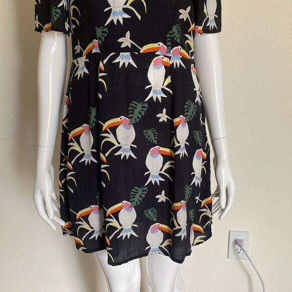 & Other Stories Black Toucan Tropical Mini Dress Size 6 - Picture 4 of 16